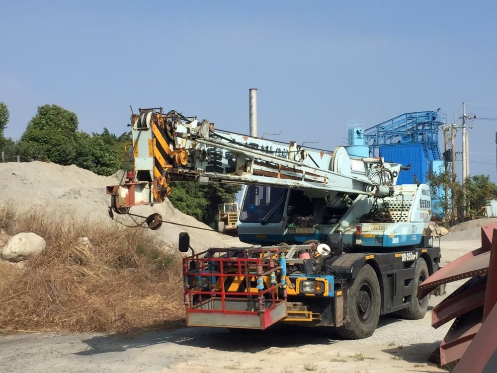 【25噸】SR-250 吊車起重機(淺藍)