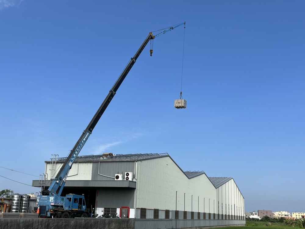 【25噸】SR-250 吊車起重機(淺藍)